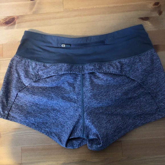 Lululemon Speed Up Shorts - Picture 2 of 3